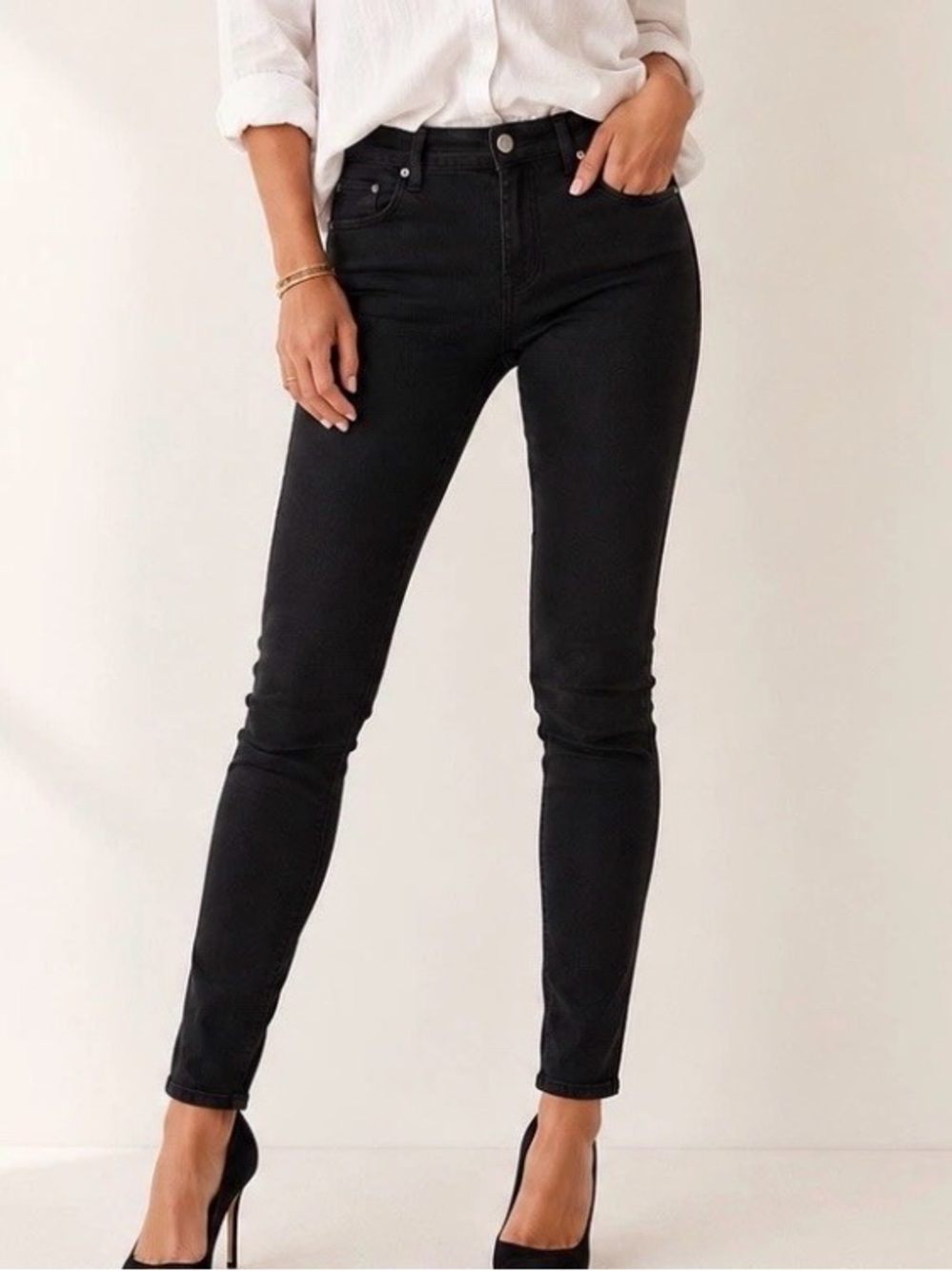 (7FAM) 7 For All Mankind Genevieve Women’s Black Skinny Pants - Size 25
